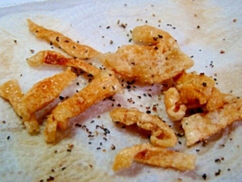 汚れ物なし♪2分で出来る。かりかり鶏皮チップス